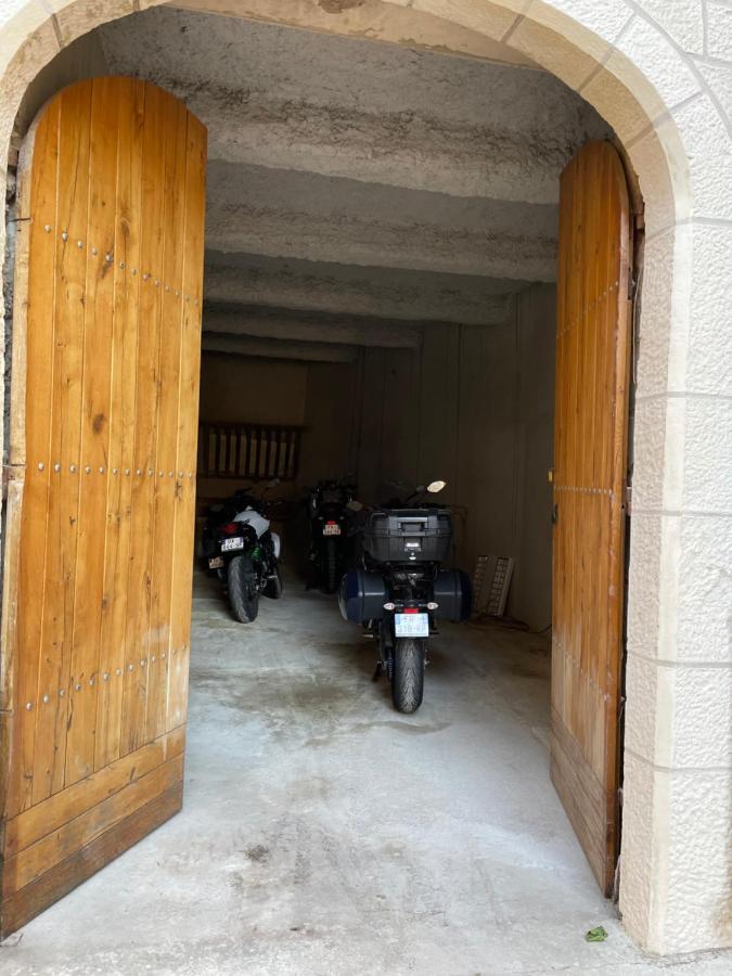 Appartement Maison De L'Eglise Du Couvent Narbonne Exterior foto